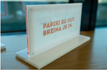 Podpisan prvi digitalni ugovor o lizing finansiranju u Srbiji